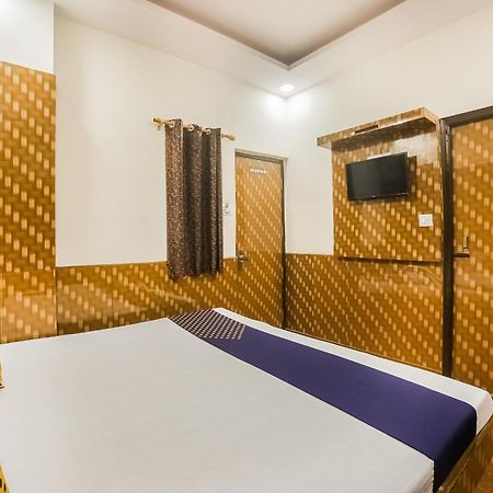 Hotel Silver Palace 뉴델리 외부 사진