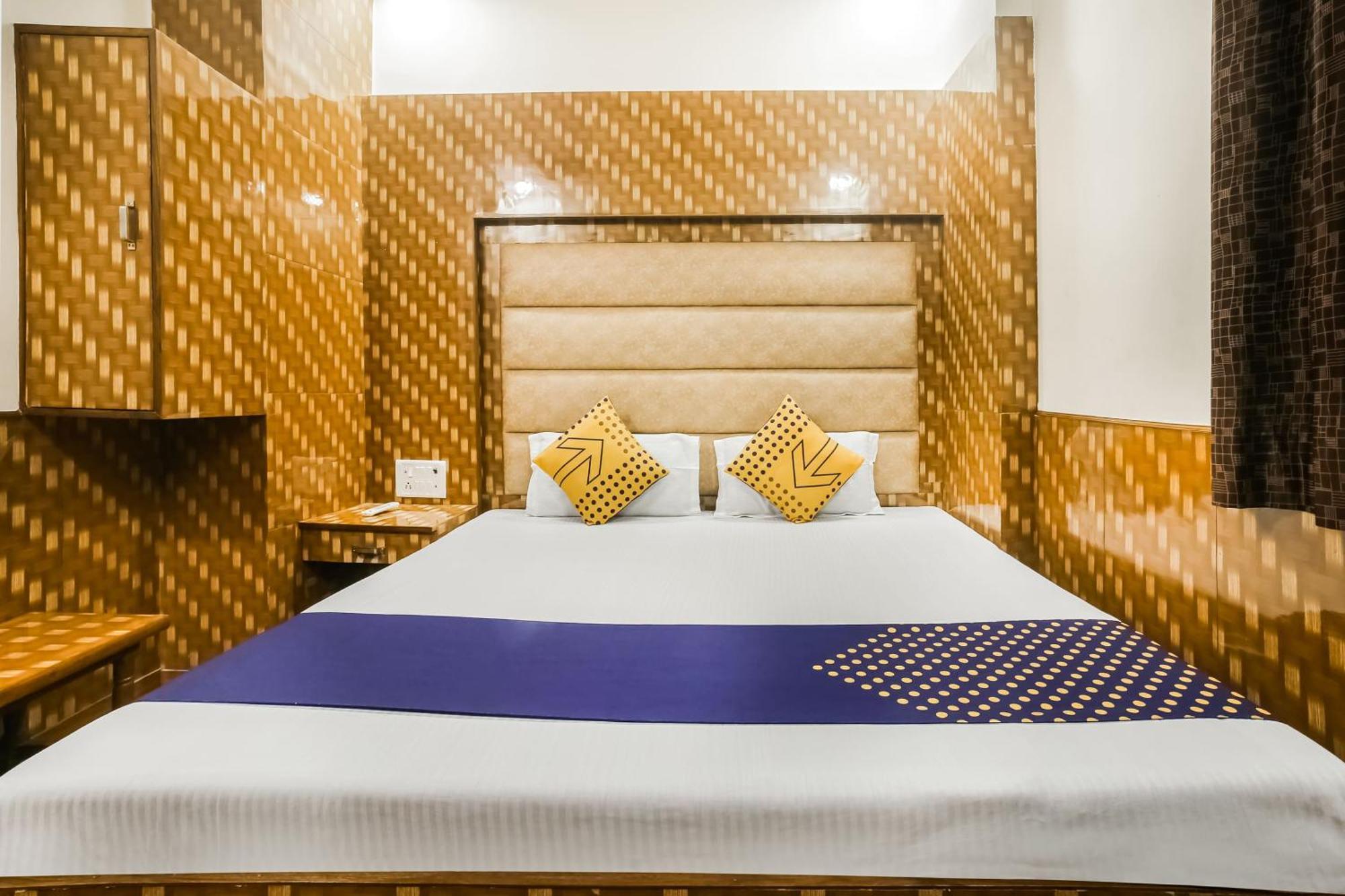 Hotel Silver Palace 뉴델리 외부 사진